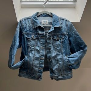 Old Navy jean jacket